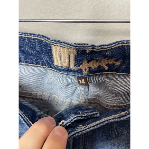 Kut from the Kloth Demin Jean Shorts Jorts Size 14 KS734MA5 Modest Distressed - Picture 3 of 5